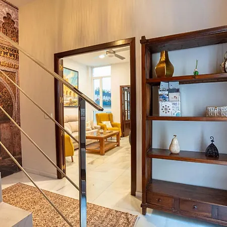 Casa La Mezquita Con Parking Gratis Holiday home Cordoba