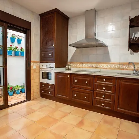Casa La Mezquita Con Parking Gratis Holiday home *