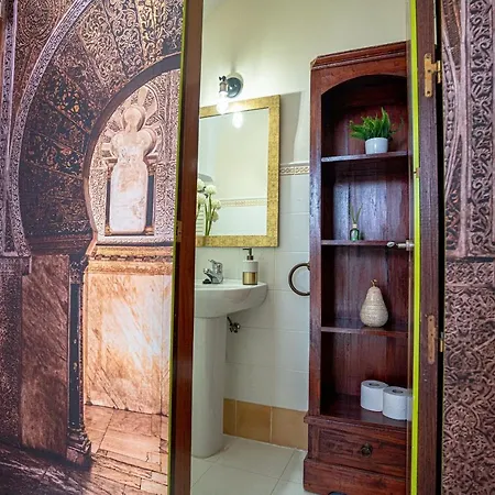 Casa La Mezquita Con Parking Gratis Holiday home